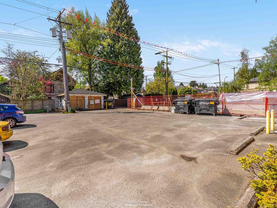4572 West 10th Avenue, Vancouver, BC