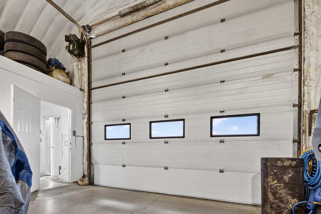 33066 Township Road 250, Calgary, AB