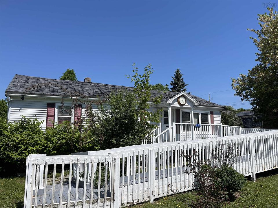 736 Nova Scotia 2, Elmsdale, NS