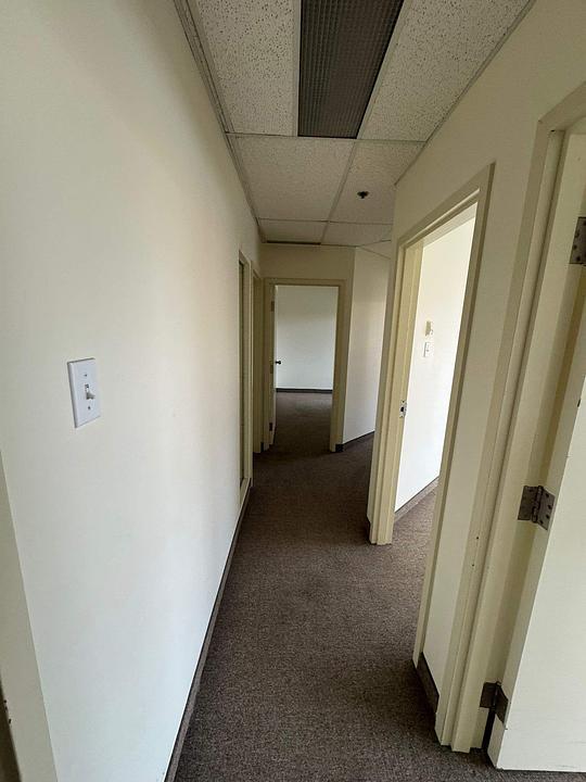 310 - 6525 Boulevard Décarie, Montreal, QC