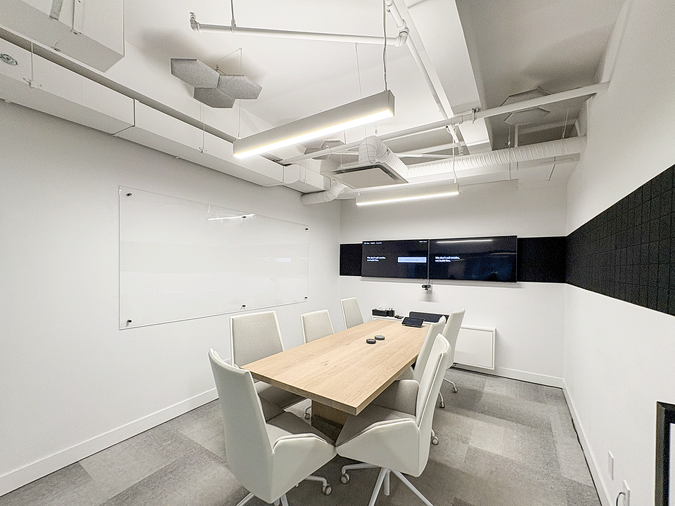 200 - 602 West Hastings Street, Vancouver, BC