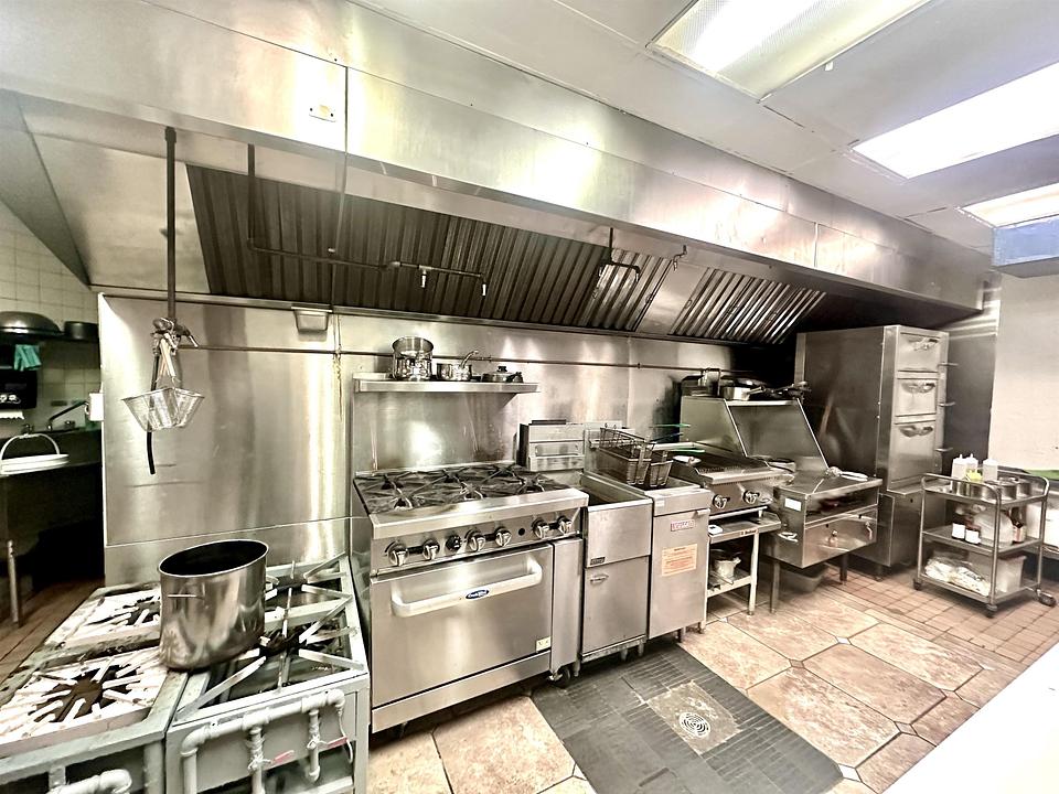 2044 West 41st Avenue, Vancouver, BC