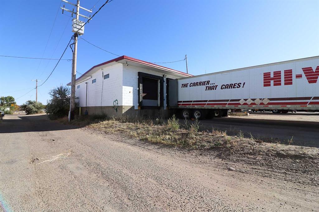 666 15 Street Southwest, Medicine Hat, AB