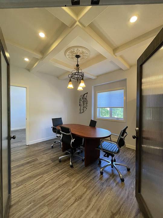 121B Elma Street, Okotoks, AB