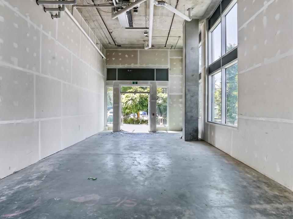 1611 Capilano Road, North Vancouver, BC
