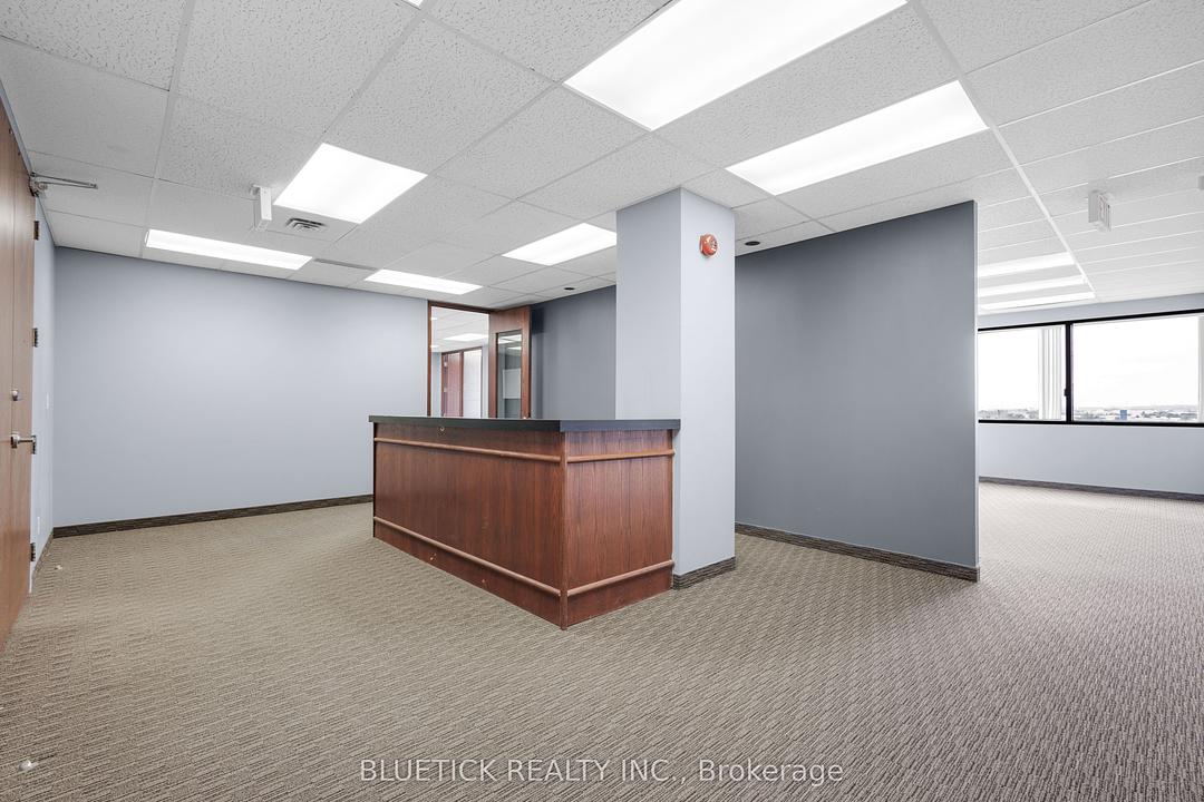 704 - 700 Dorval Drive, Oakville, ON