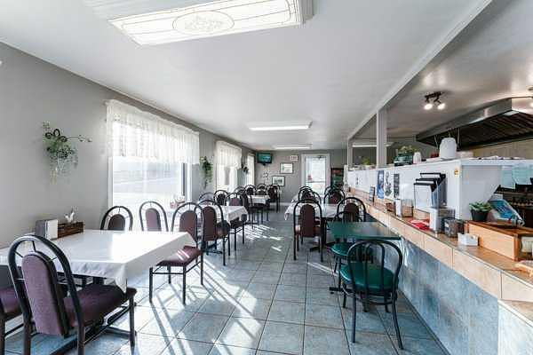 111 1 Avenue South, Coutts, AB