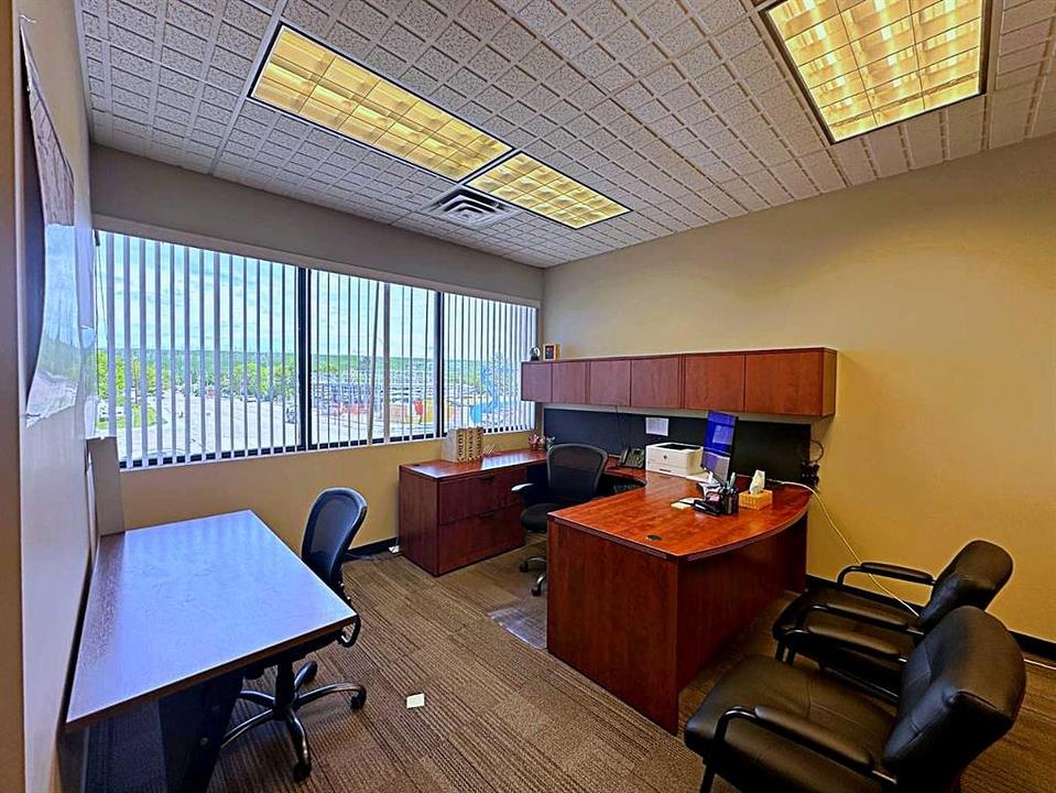 203 - 9902 Franklin Avenue, Fort McMurray, AB