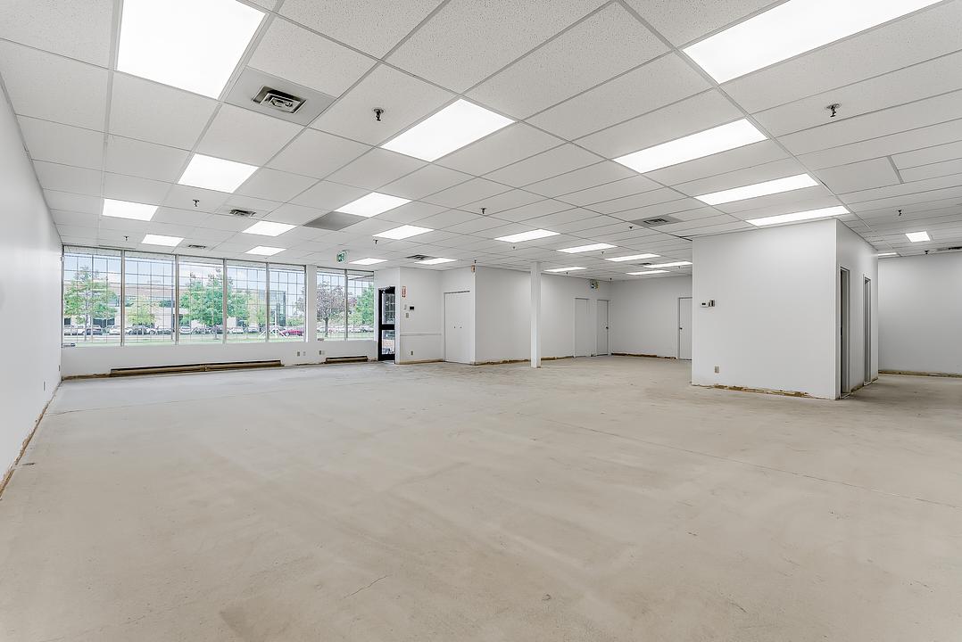 2056 32e Avenue, Montréal, QC
