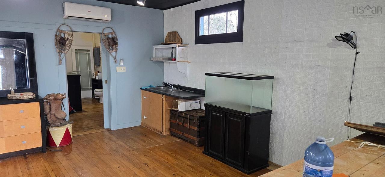 11799 Highway 8, Kempt, NS