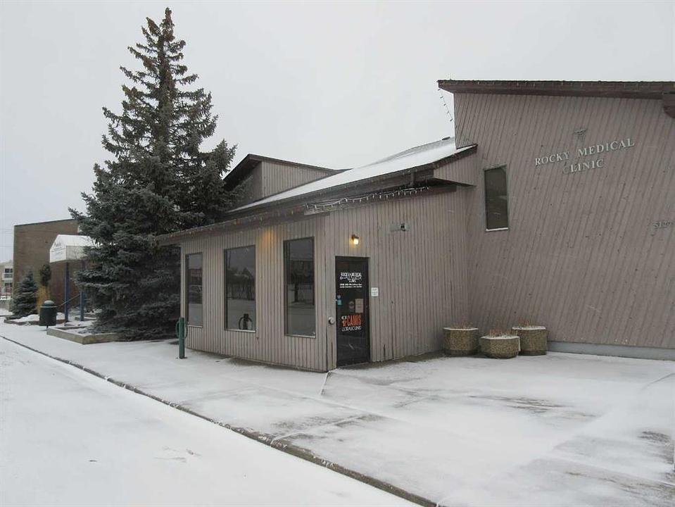 5127 49 Street, Rocky Mountain House, AB