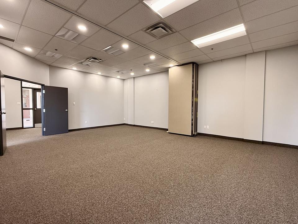 9 - 180 Jardin Drive, Vaughan, ON