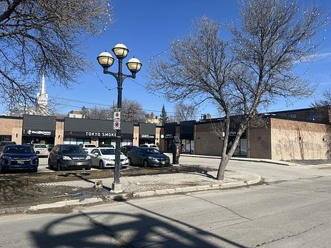 443 Stradbrook Avenue, Winnipeg, MB
