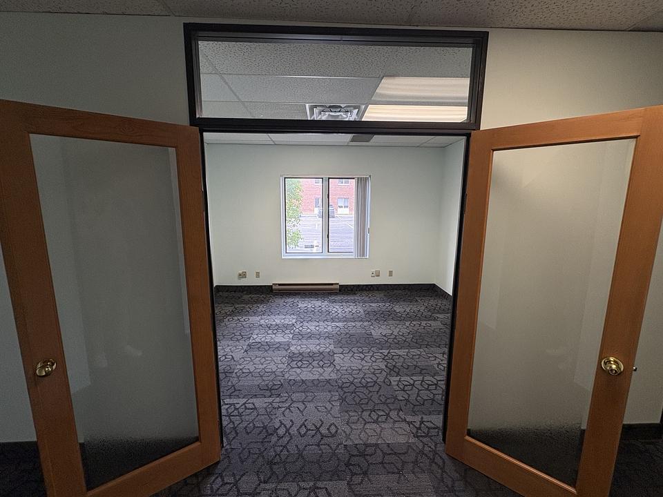 108 - 5407 Eglinton Avenue West, Mississauga, ON