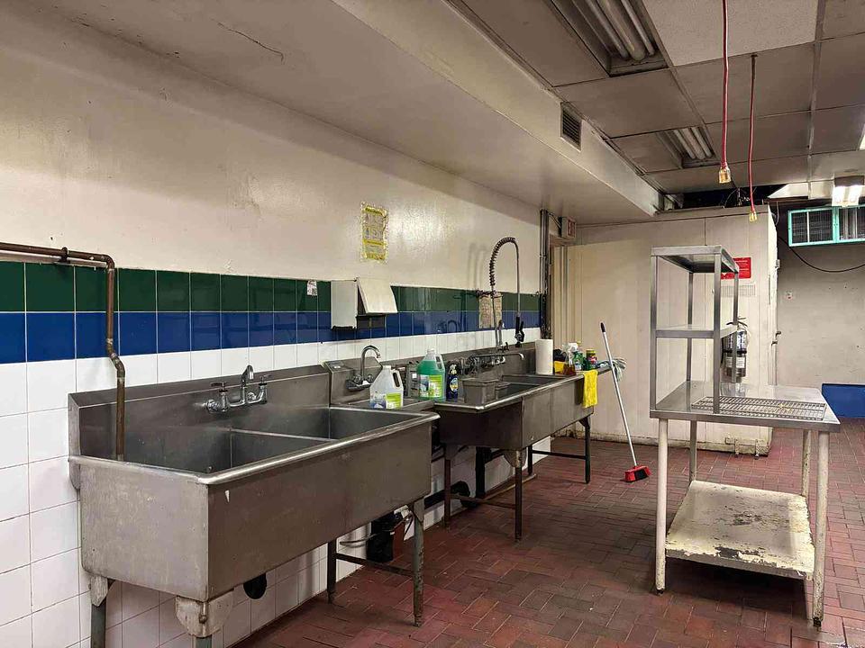 635 Gerrard Street East, Toronto, ON