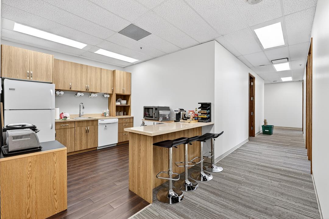 396 11 Avenue Southwest, Calgary, AB