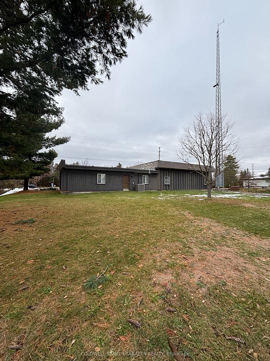7010 Parkway Road, Ottawa, ON