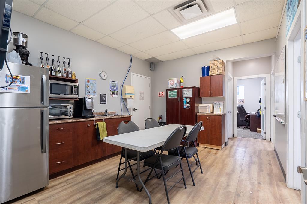 2711 50 Avenue, Lloydminster, SK