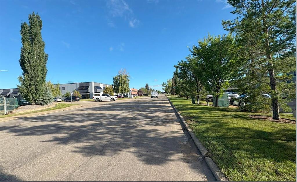 101 - 10555 172 Street Northwest, Edmonton, AB