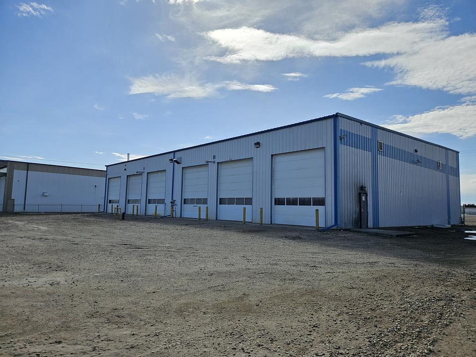 1 - 27123 - 9, Hwy 597, Lacombe County, AB