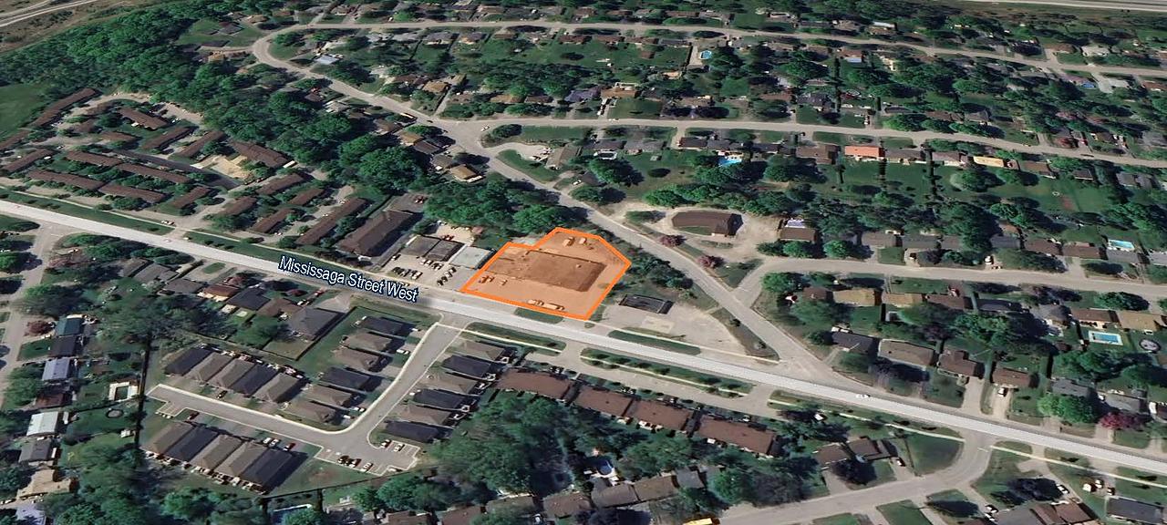 1033 Mississaga Street West, Orillia, ON