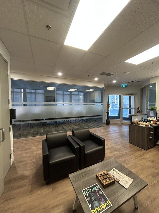 105 - 334 11 Ave SE, Calgary, AB