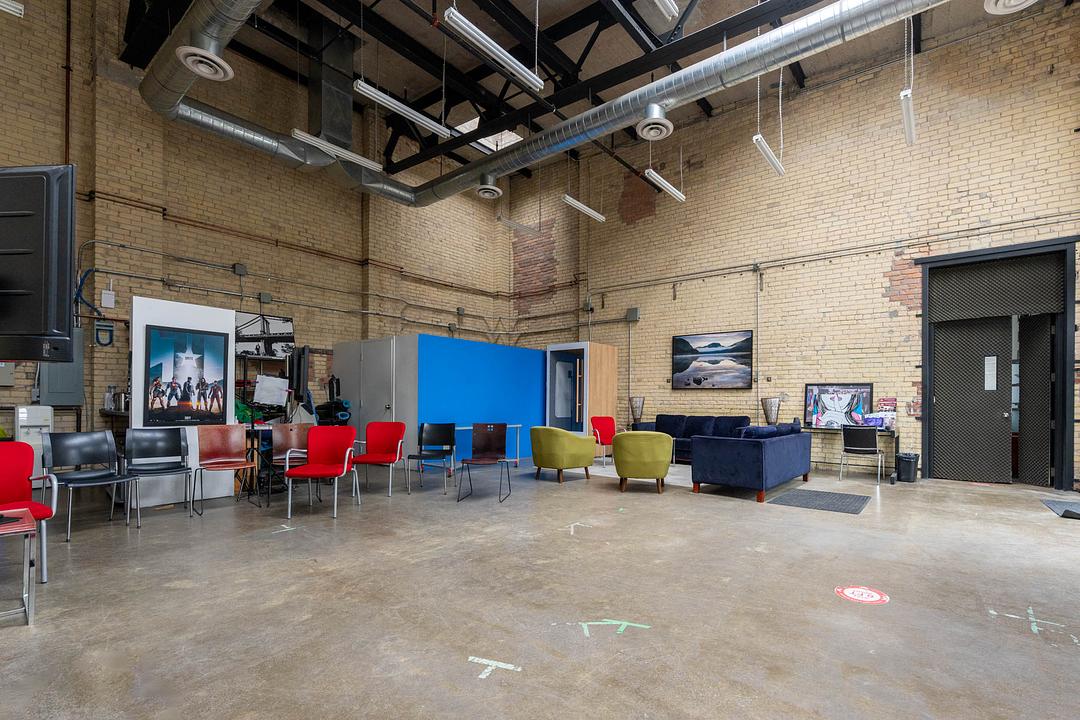 1D - 42 Mowat Avenue, Toronto, ON