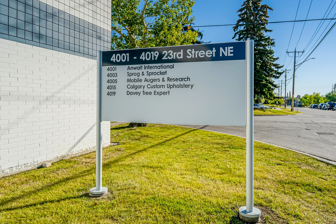 4013 - 4019 23 Street Northeast, Calgary, AB