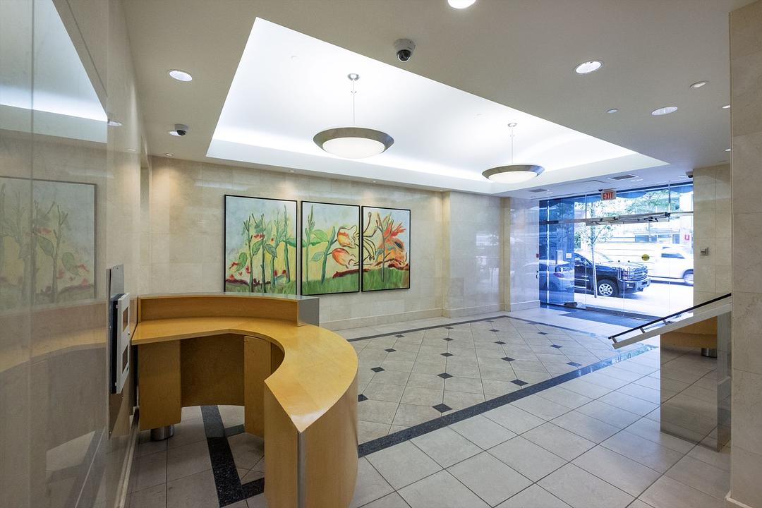 900 - 1199 West Pender Street, Vancouver, BC