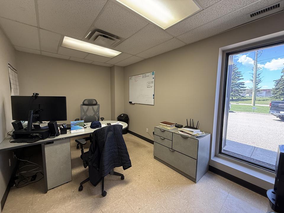 7-9 - 6721 67 Avenue, Red Deer, AB