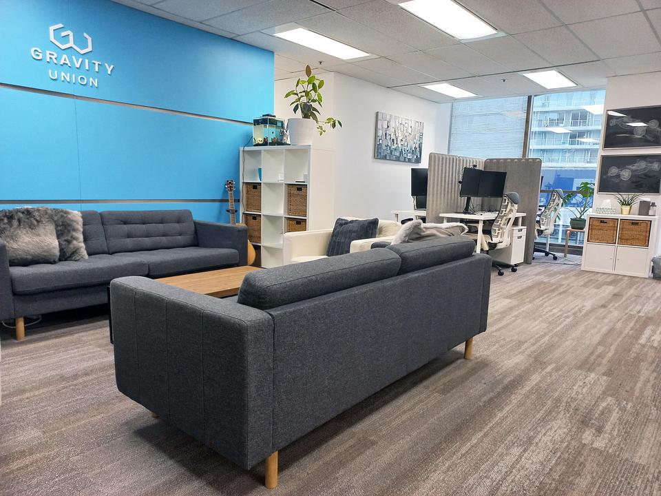 1240 - 605 Robson St, Vancouver, BC