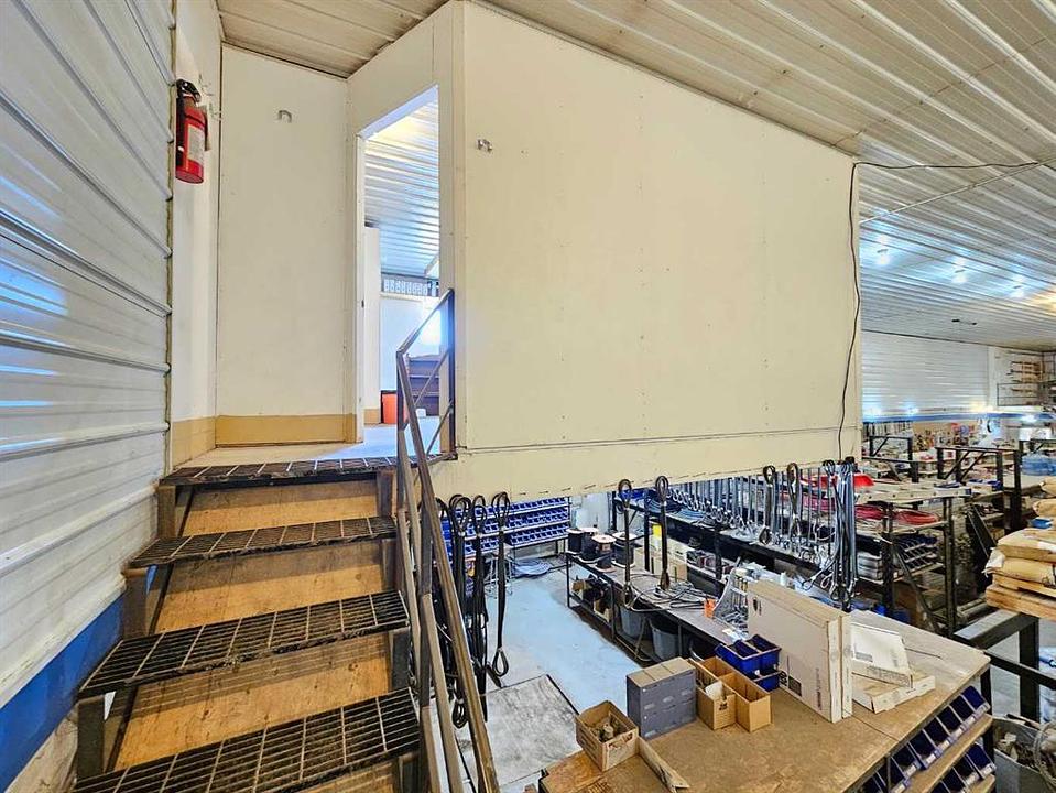 5116 51 Avenue, Meeting Creek, AB