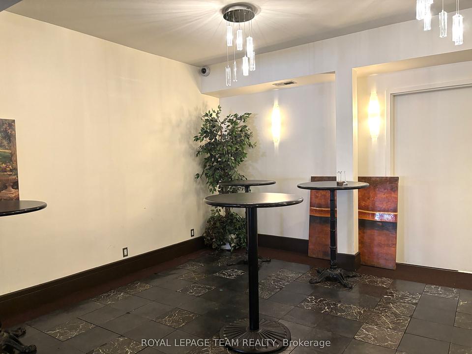 254 Preston Street, Ottawa, ON