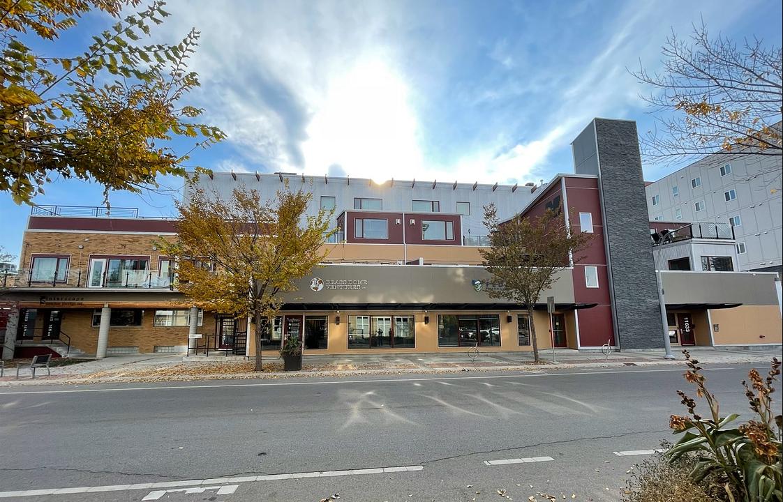 11633 105 Avenue Northwest, Edmonton, AB