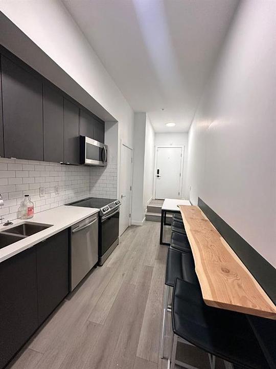 4535 Bowness Road Northwest, Calgary, AB