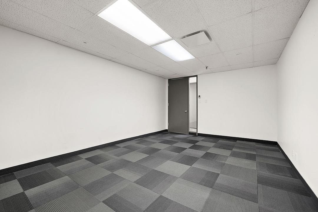 1180 Rue Drummond, Montréal, QC