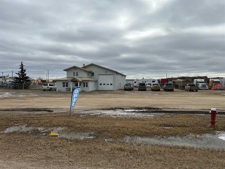 5317 53 Avenue, High Prairie, AB