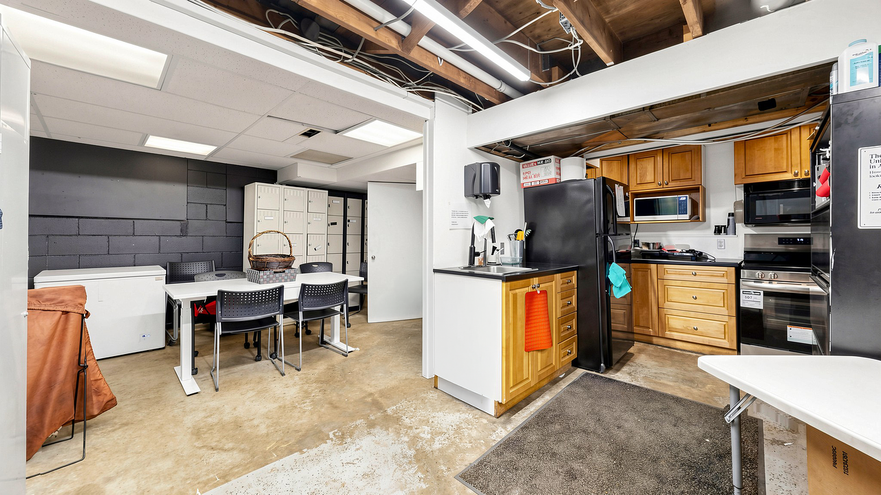 124 Main Street, Woodstock, ON