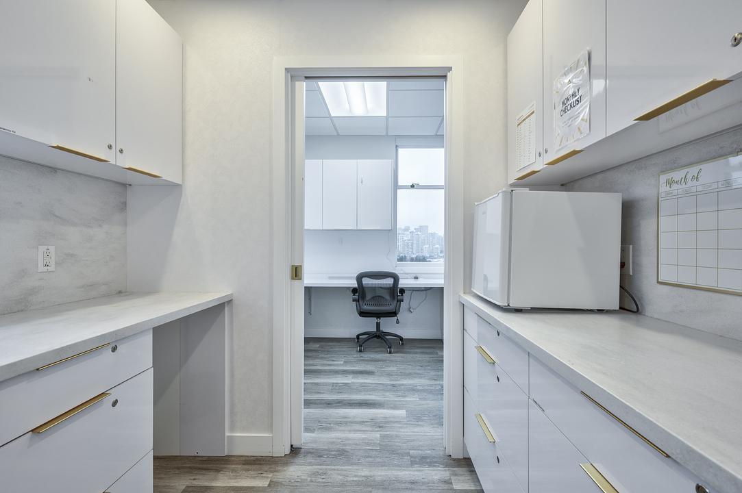 516 - 750 West Broadway, Vancouver, BC