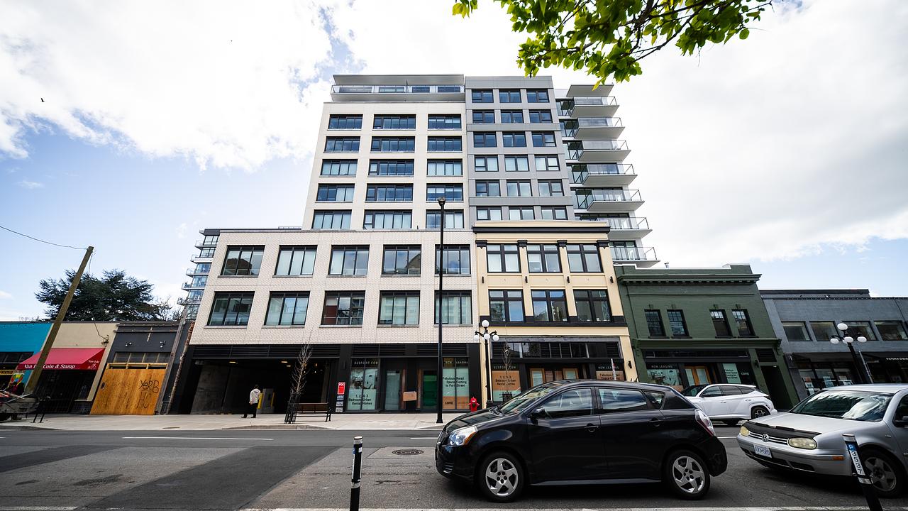 821-B - 825 Fort St, Victoria, BC