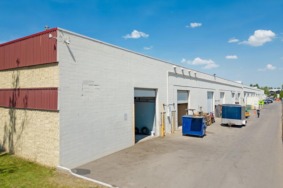 1 - 1420 40 Avenue Northeast, Calgary, AB