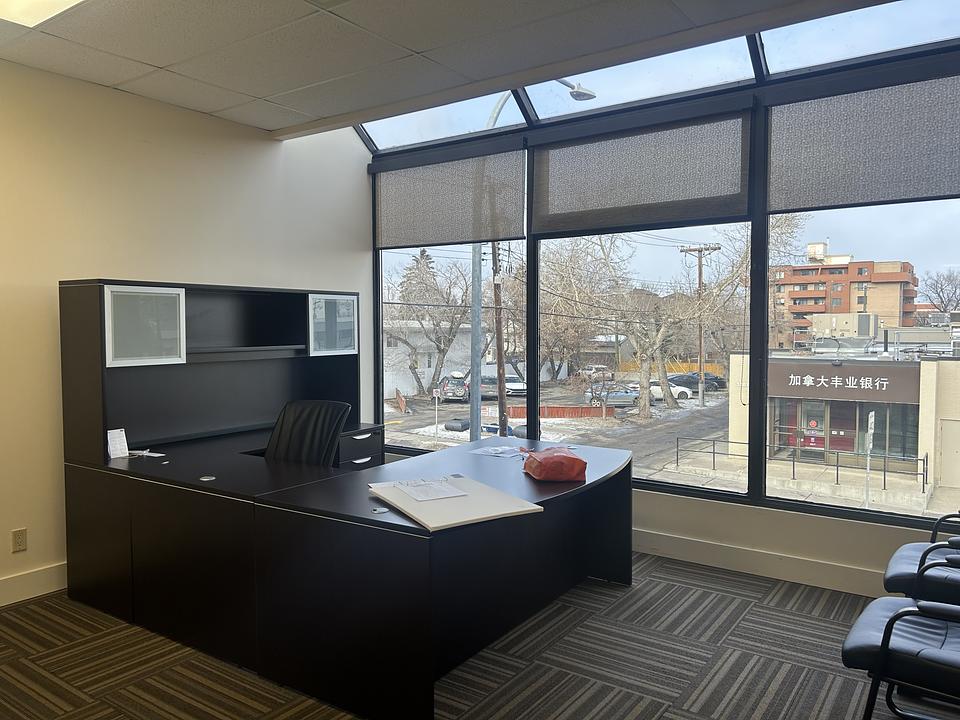 218 - 1217 Centre St NW, Calgary, AB