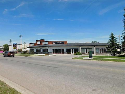 220 North Railway Street, Okotoks, AB