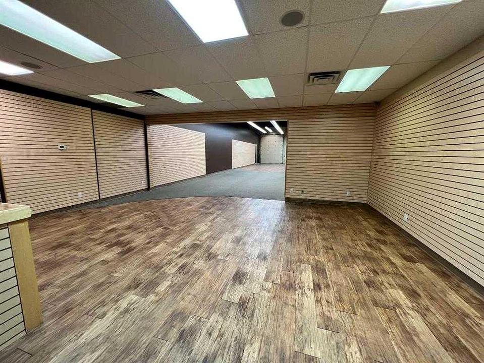 7875 48 Avenue, Red Deer, AB