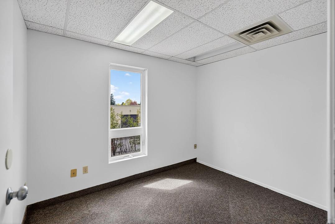 159 Colonnade Road South, Ottawa, ON