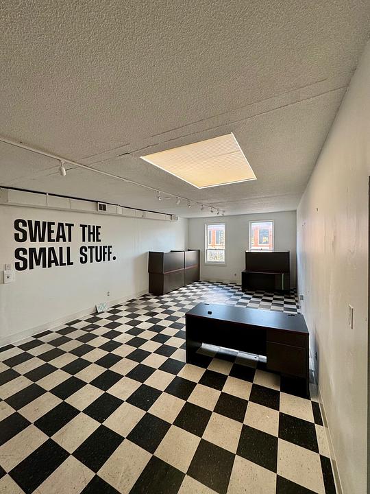 300 - 411 Queen Street West, Toronto, ON