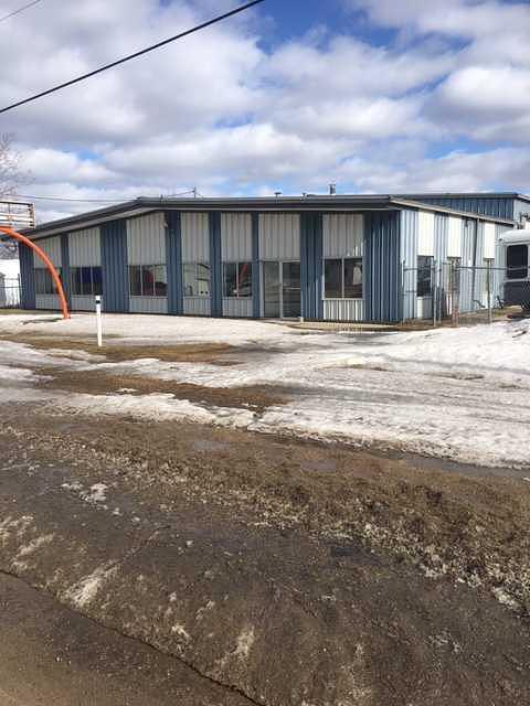 1 and 2 - 3911 37 Avenue, Whitecourt, AB