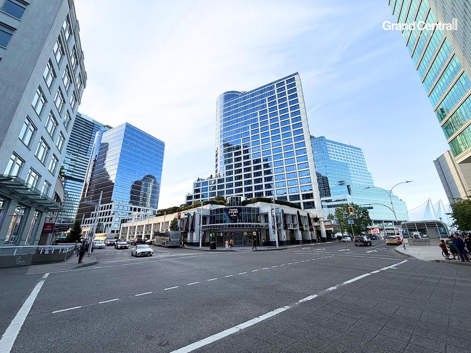 21A - 200 Burrard Street, Vancouver, BC