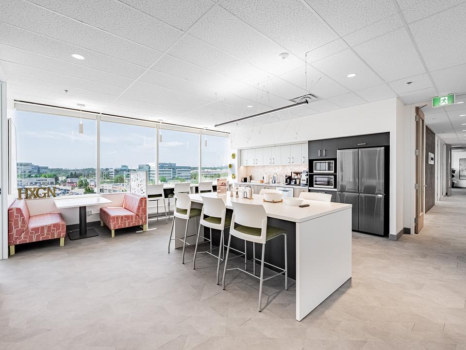 502 - 6985 Financial Dr, Mississauga, ON