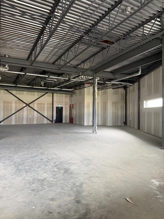 4905 Roper Road Northwest, Edmonton, AB